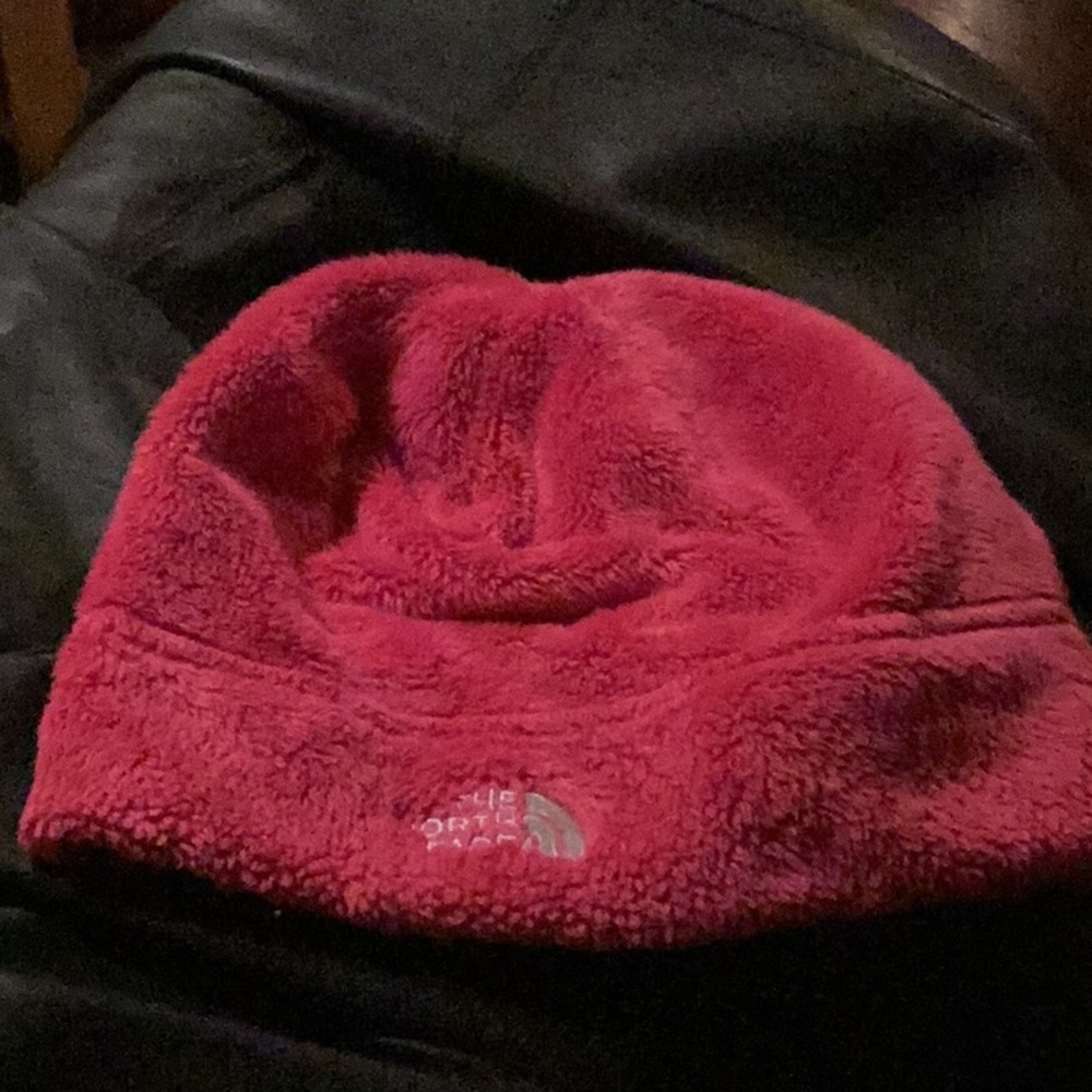 The North Face Beanie Fleece Outdoor Embroidered Hot Pink OS
